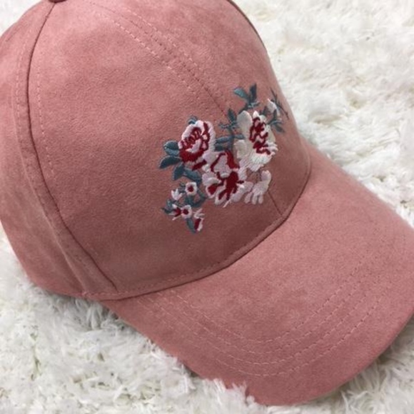 NWOT Rose Pink Suede-like Flower Baseball Cap - Picture 3 of 5